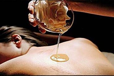 Aroma olie massage